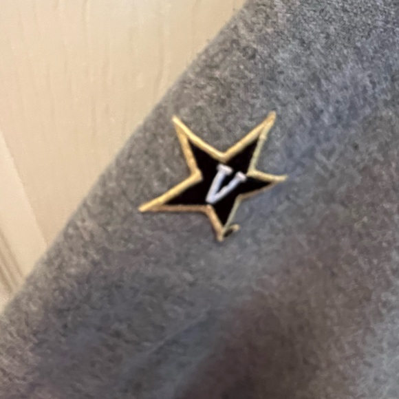 Vanderbilt University licensed Jansport quartet zip sweatshirt - Picture 4 of 4